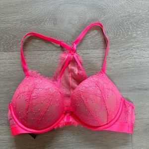 NWOT Hot Pink Victoria Secret Bombshell Lace Push Up Bra